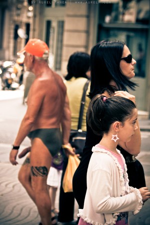 Barcelona naked old man with tattoos 05