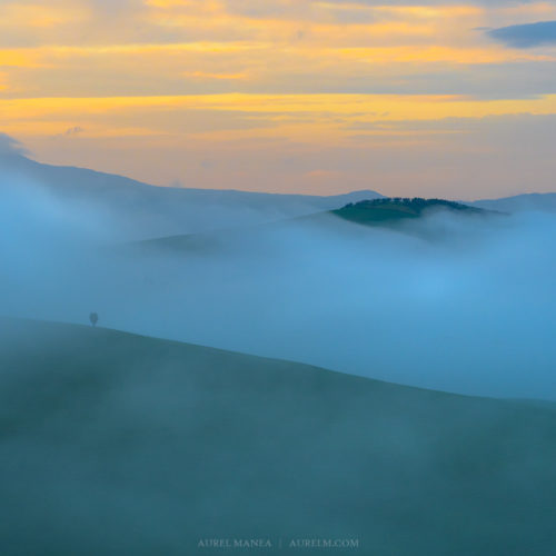 Gallery Tuscany foggy sunrise 03