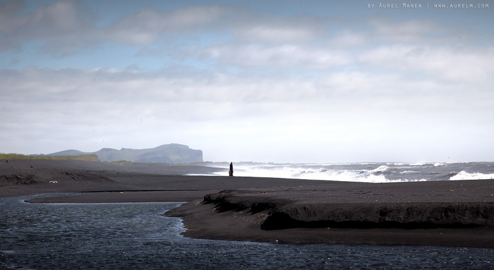 Iceland black beach in Vik 01