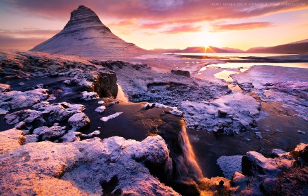 Iceland sunrise in Grundarfjordur 01