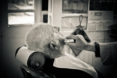 the old barber in Lisboa 03