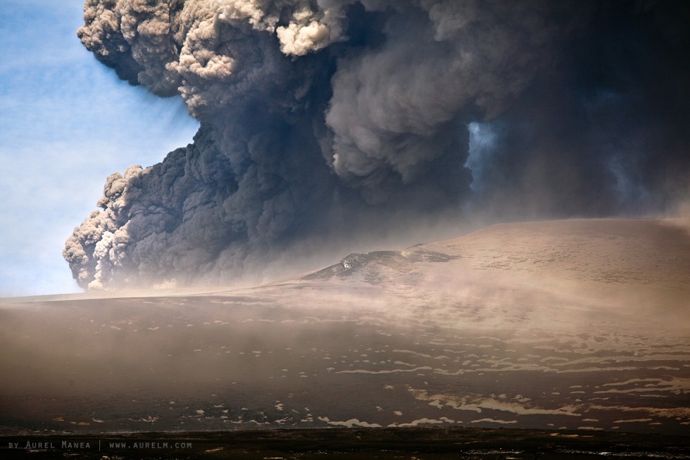 Eyjafjallajokull volcano 01