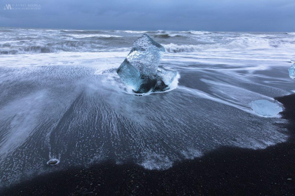 Gallery Iceland ice on the shore in Jokulsarlon 03
