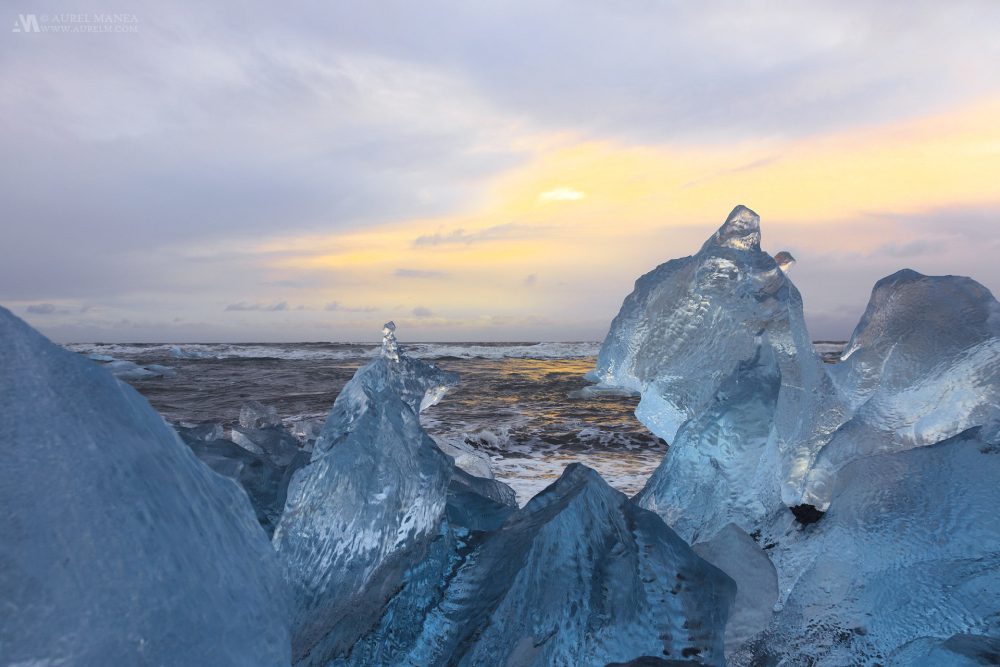 Gallery Iceland ice on the shore in Jokulsarlon 19