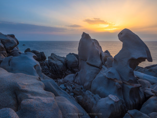 Gallery Sardinia shore rocks 02