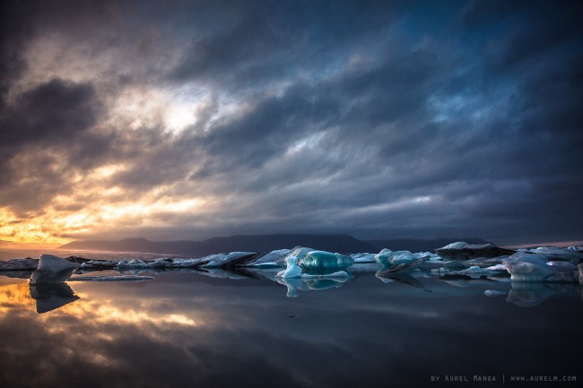 Jokulsarlon sunset in Iceland